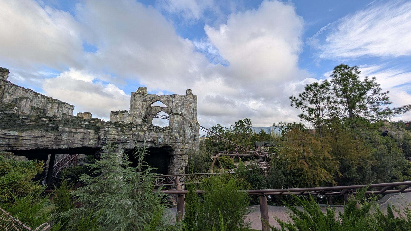 Ruins and the coaster track on Hagrid's Magical Creatures Motorbike Adventure
